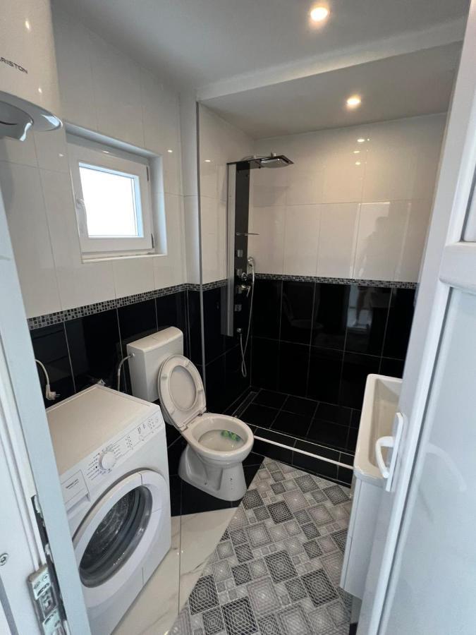 Apartman Glorija Kotor Eksteriør bilde